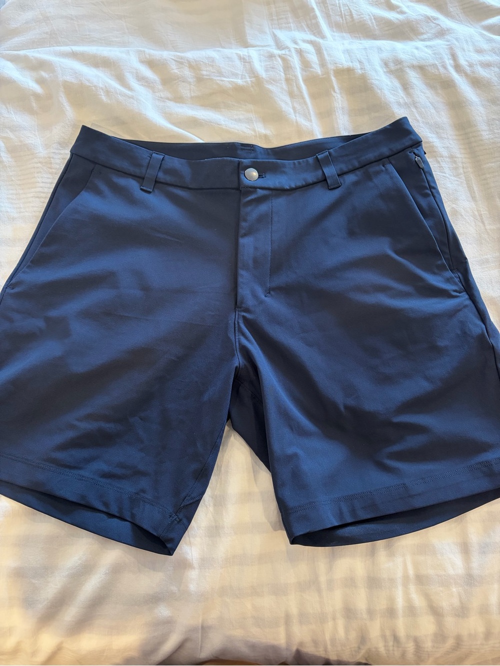 lululemon Men's Navy 7” Shorts (33)